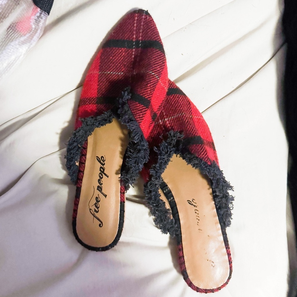 Vintage Free People Slip Ons Size 7
